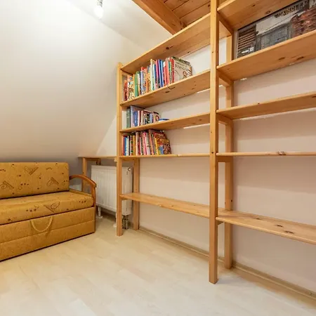 Romantic Attic Retreat Bratislava Exterior photo