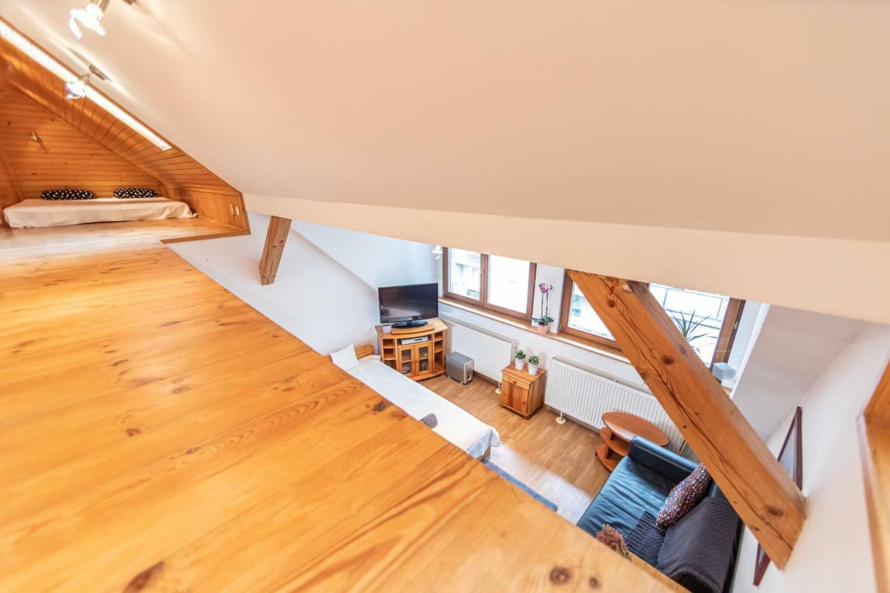 Romantic Attic Retreat Bratislava